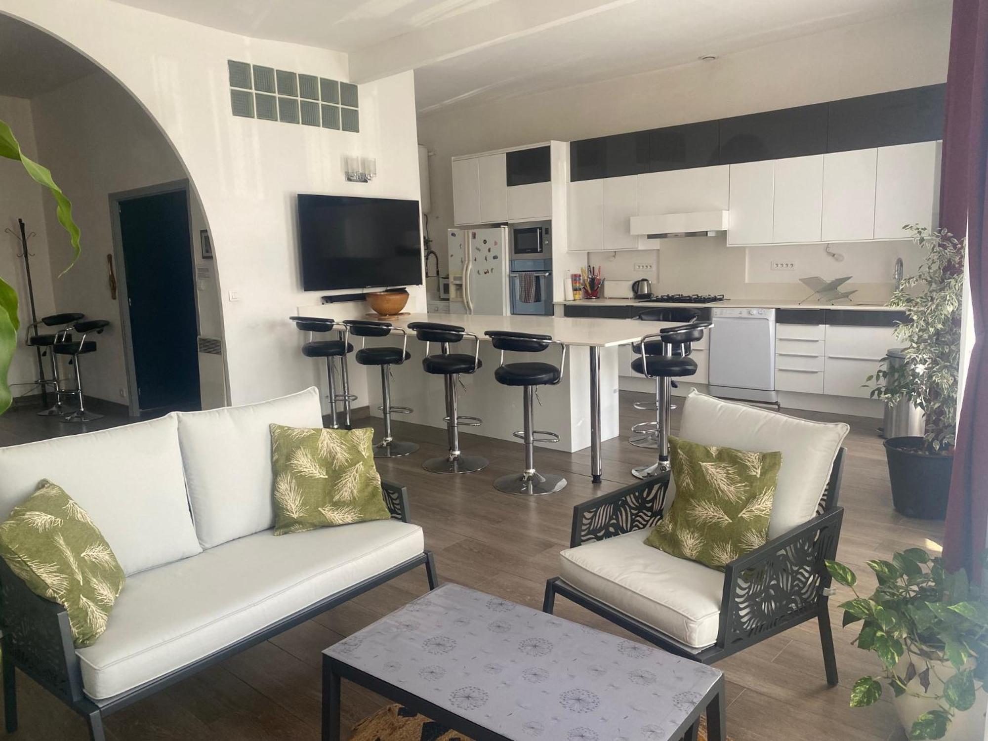 Grand Appartement Sur Canal A 2 Pas Du Centre Ville De Sete Luaran gambar