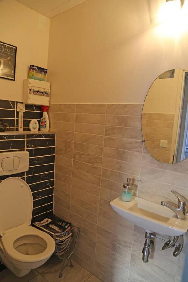 Grand Appartement Sur Canal A 2 Pas Du Centre Ville De Sete Luaran gambar